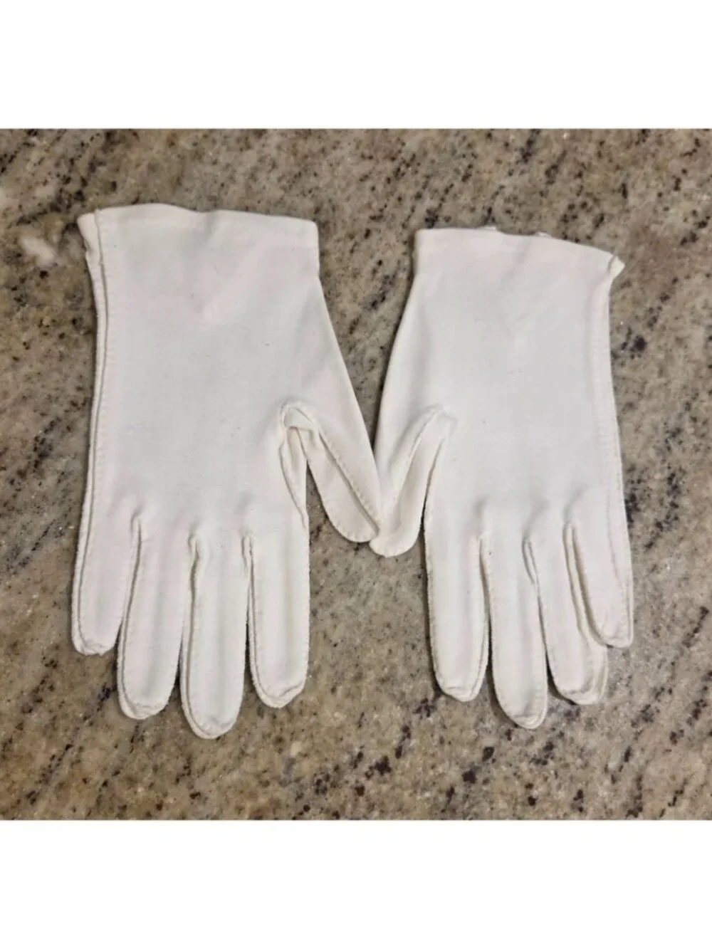 Vintage Womens Size M/L 7 Off-White Cotton Formal Gloves Chevron Notch Wrist